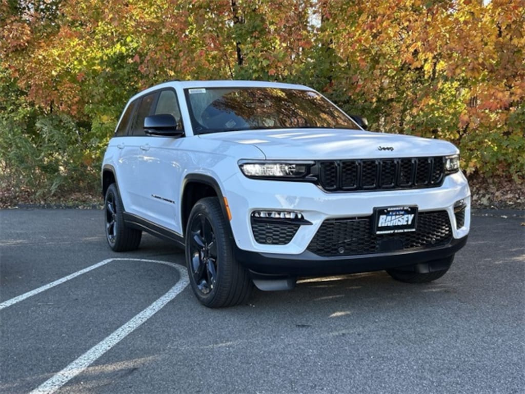 New 2025 Jeep Grand Cherokee LIMITED 4X4 Sport Utility
