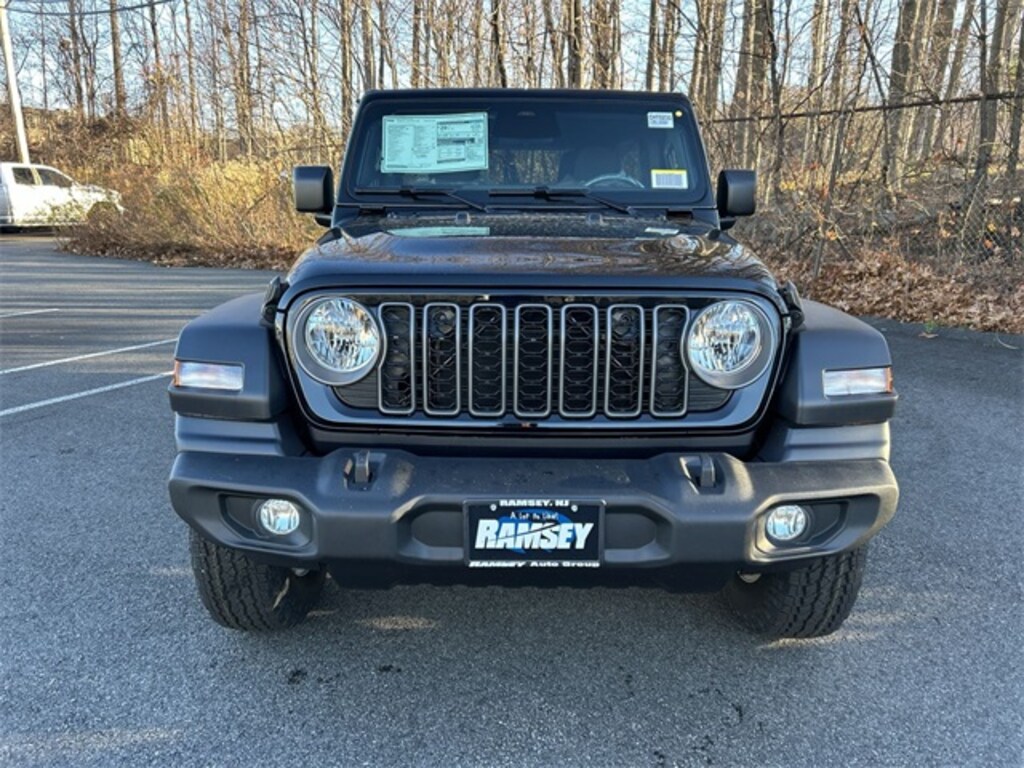 New 2026 Jeep Wrangler 4-DOOR SPORT S Sport Utility