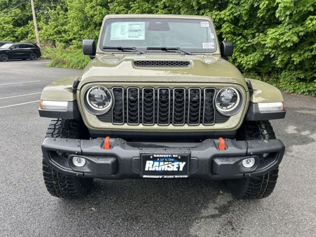 New 2026 Jeep Gladiator MOJAVE X 4X4 Pickup