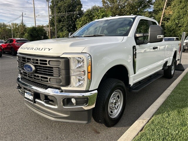 2023 Ford F-250 XL photo 4