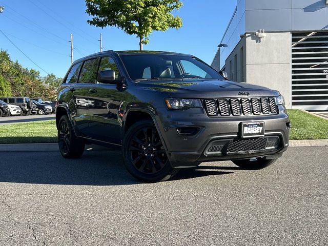 2019 Jeep Grand Cherokee Altitude 4WD's photo