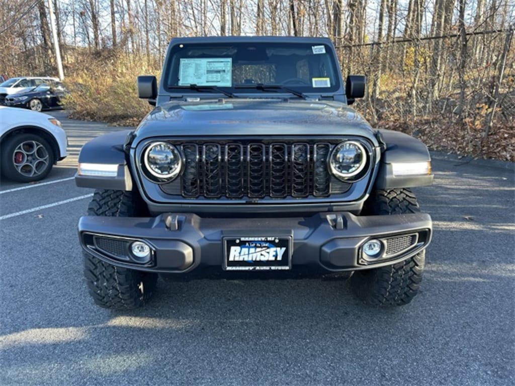 New 2026 Jeep Wrangler 4-DOOR WILLYS Sport Utility