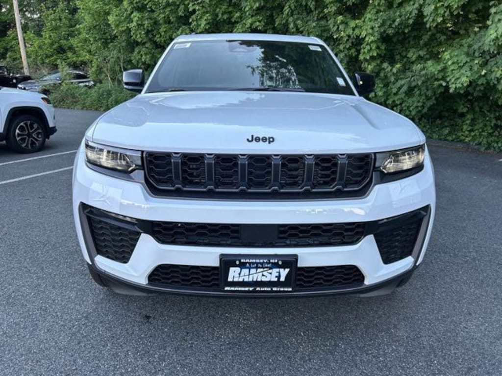 New 2026 Jeep Grand Cherokee L L LIMITED 4X4 Sport Utility