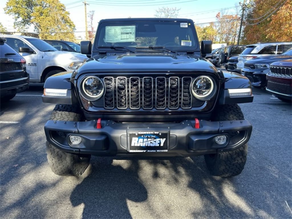 New 2026 Jeep Wrangler 4-DOOR RUBICON Sport Utility