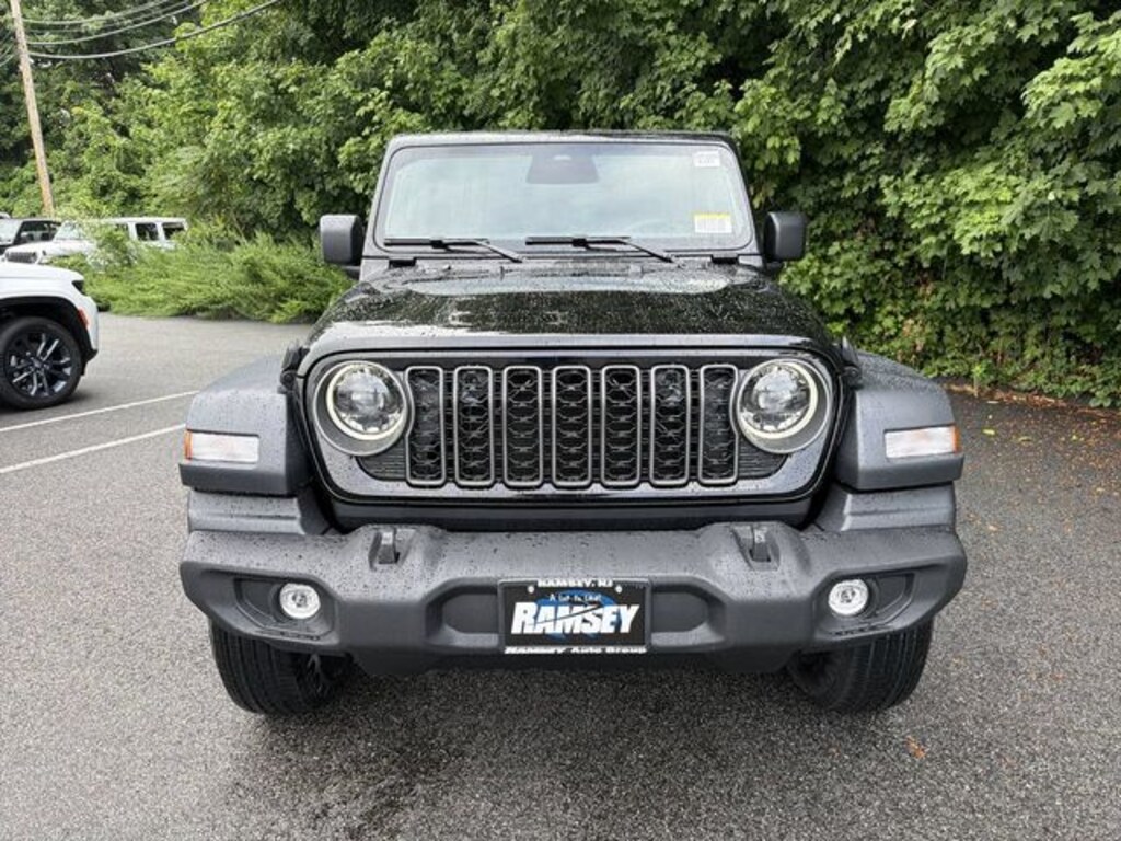 New 2026 Jeep Wrangler 4-DOOR SPORT S Sport Utility