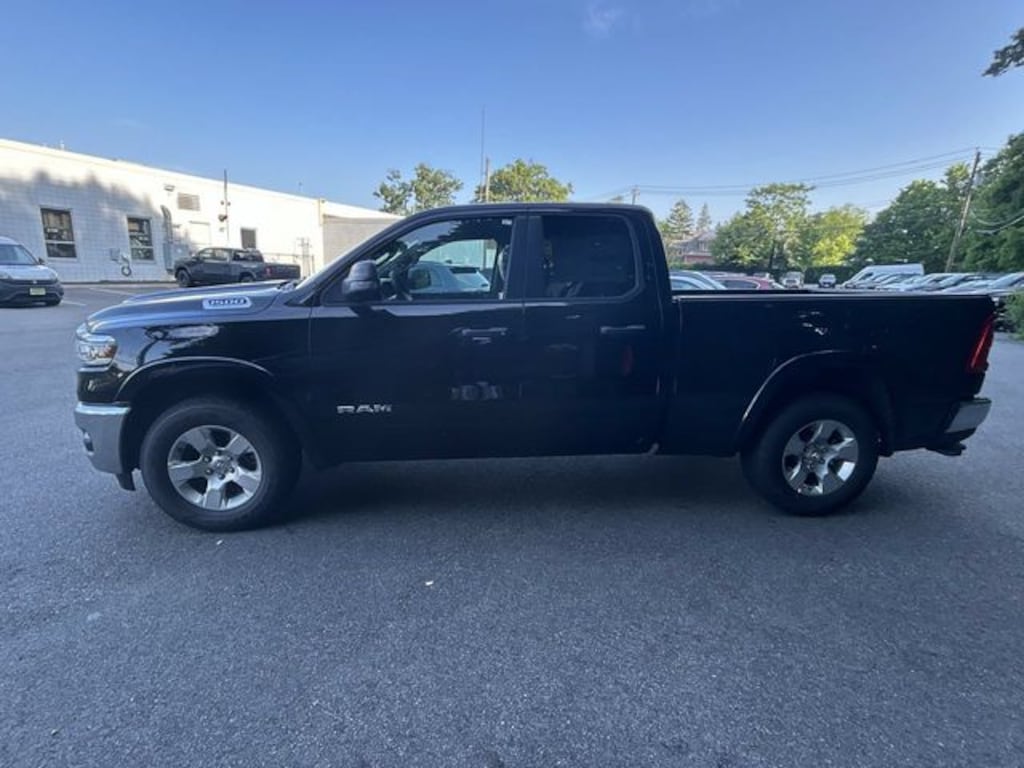 New 2026 Ram 1500 BIGHORN/LONESTAR QUAD 4X4 Pickup