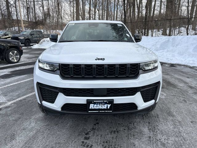 New 2026 Jeep Grand Cherokee LAREDO ALTITUDE 4X4 Sport Utility