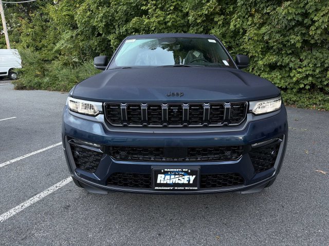 New 2027 Jeep Grand Cherokee LIMITED 4X4 Sport Utility