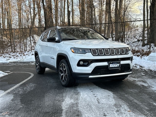 2026 Jeep Compass Limited's photo