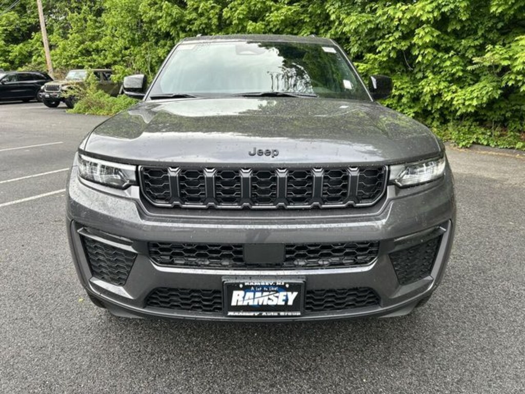 New 2026 Jeep Grand Cherokee L LIMITED 4X4 Sport Utility
