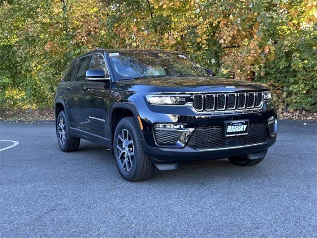 New 2025 Jeep Grand Cherokee LIMITED 4X4 Sport Utility