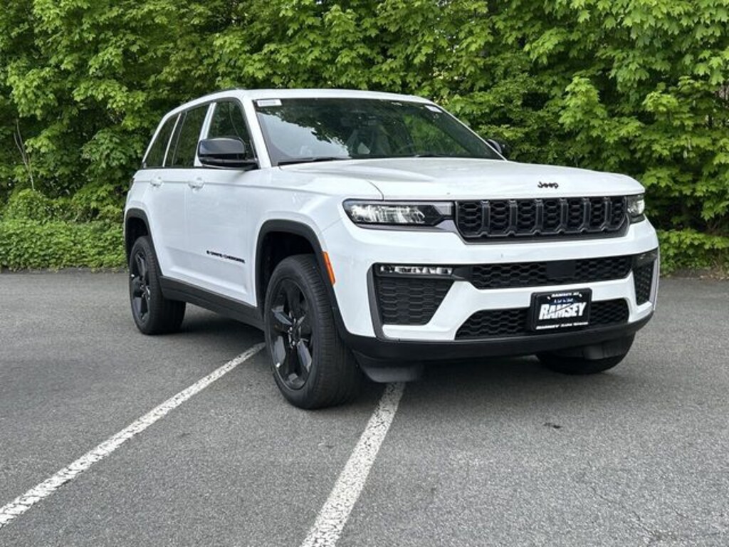 New 2026 Jeep Grand Cherokee LIMITED 4X4 Sport Utility