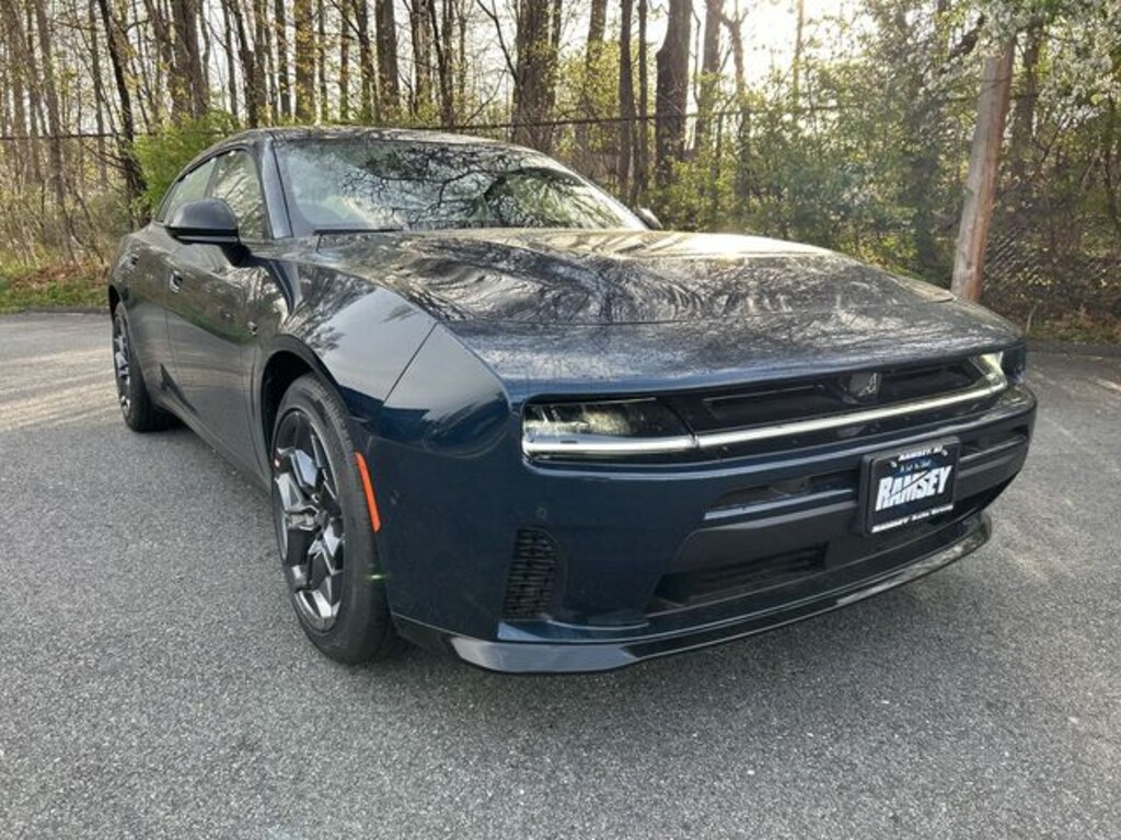 New 2026 Dodge Charger R/T PLUS AWD Sedan