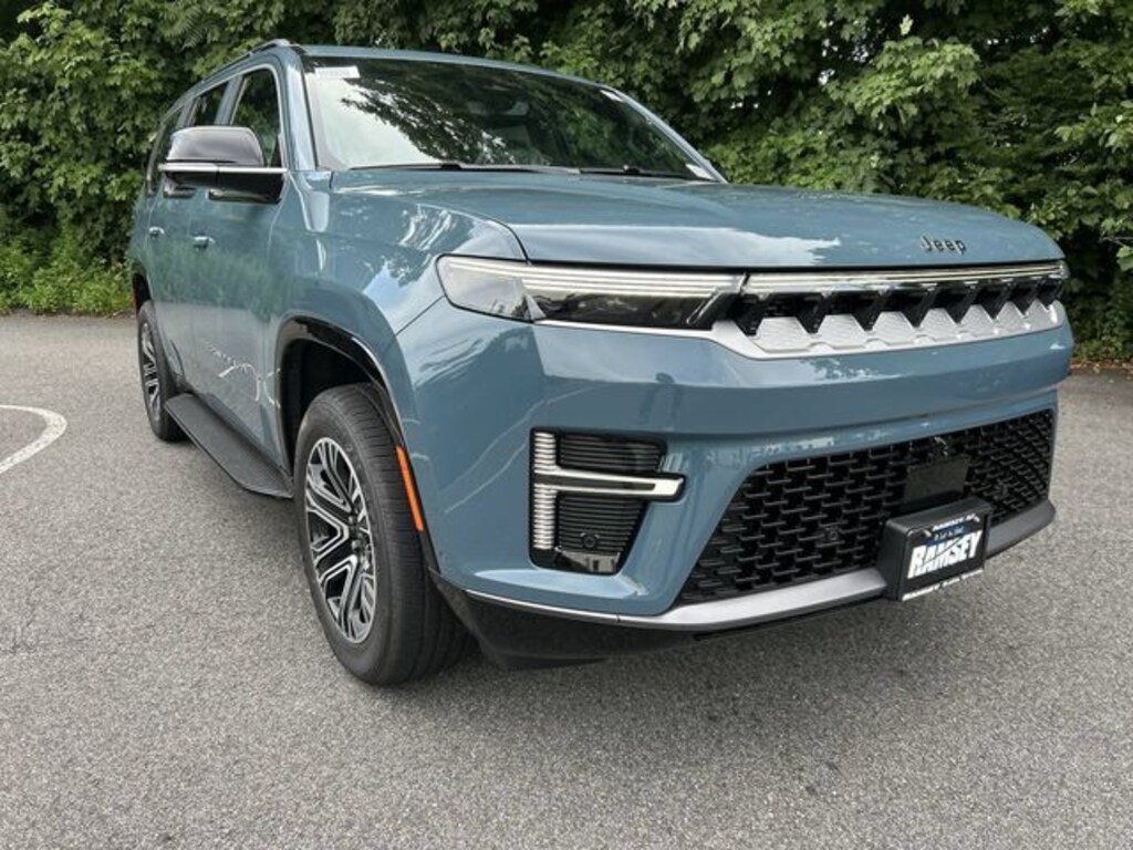 New 2026 Jeep Grand Wagoneer 4X4 Sport Utility
