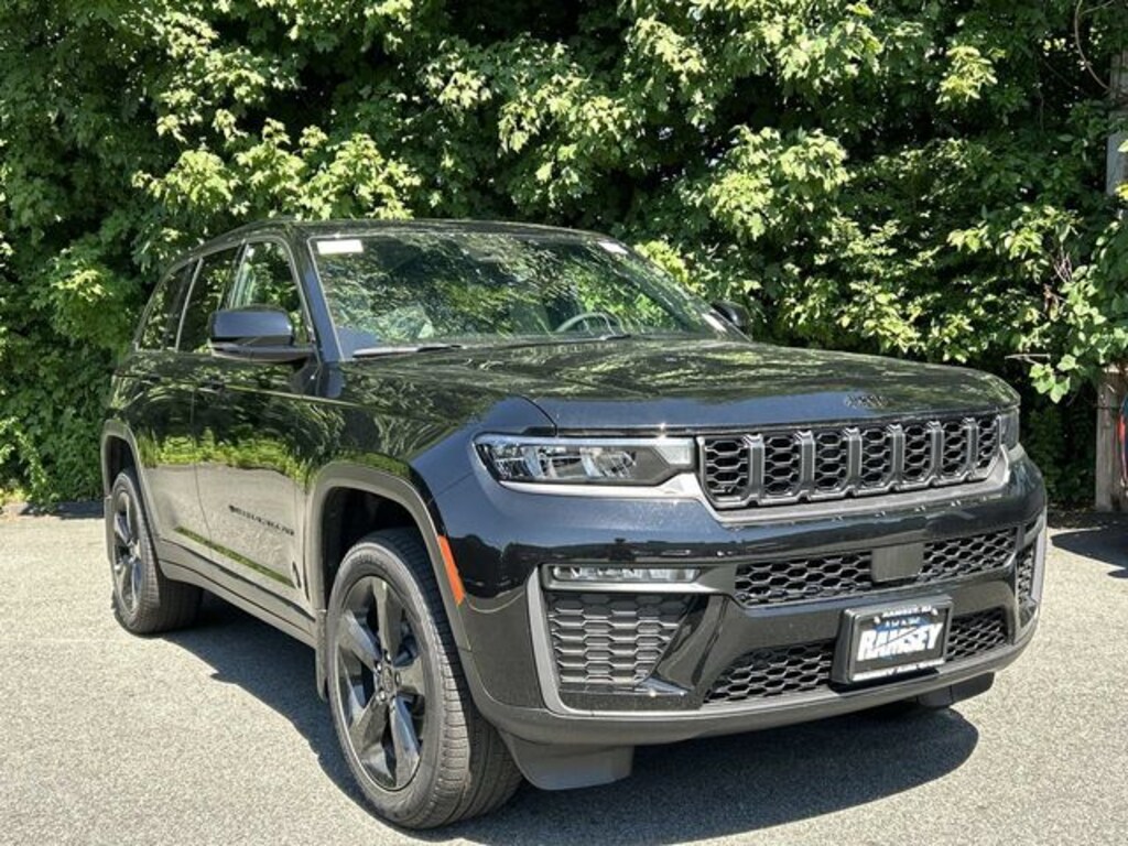 New 2026 Jeep Grand Cherokee LIMITED 4X4 Sport Utility