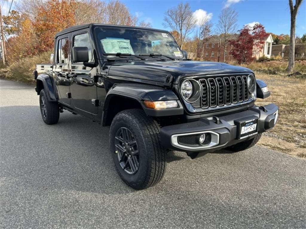New 2026 Jeep Gladiator SPORT S 4X4 Pickup