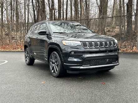 2025 Jeep Compass LIMITED 4X4 Sport Utility