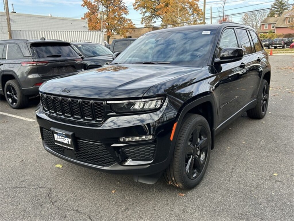 New 2025 Jeep Grand Cherokee LIMITED 4X4 Sport Utility