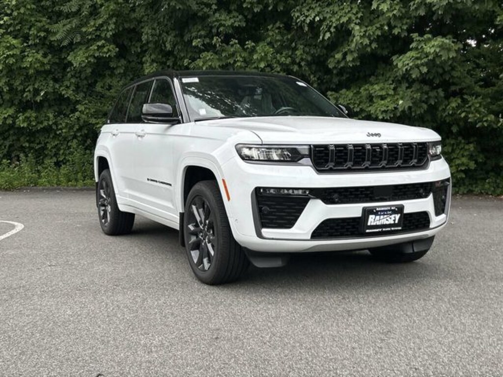 New 2026 Jeep Grand Cherokee LIMITED RESERVE 4X4 Sport Utility