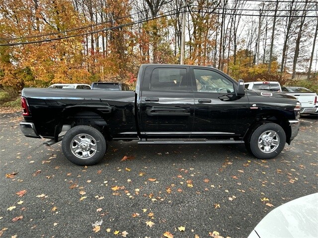 2025 RAM 2500 Tradesman - Photo 9