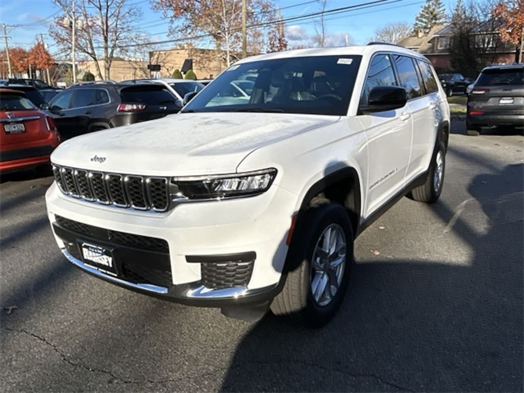 New 2025 Jeep Grand Cherokee L L LAREDO X 4X4 Sport Utility