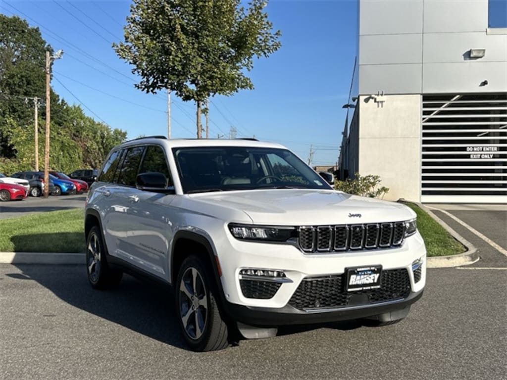 Used 2023 Jeep Grand Cherokee 4xe Base SUV