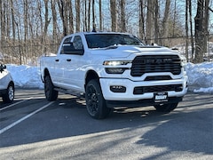 2026 Ram 2500 BLACK EXPRESS CREW CAB 4X4 6'4 BOX Pickup