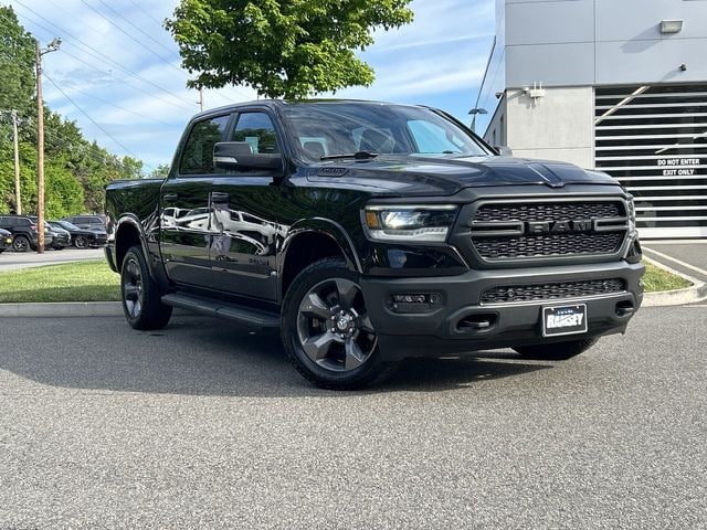 2022 RAM 1500 Big Horn/Lone Star 4x4 Crew Cab 5'7's photo