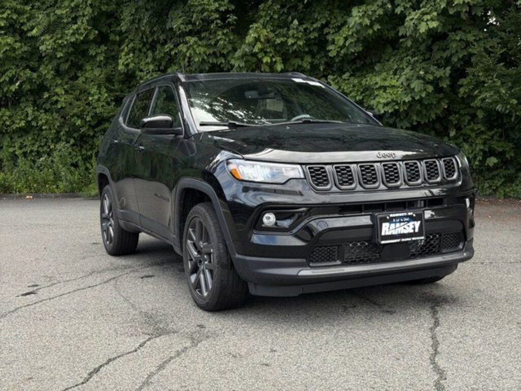 New 2026 Jeep Compass LIMITED ALTITUDE 4X4 Sport Utility