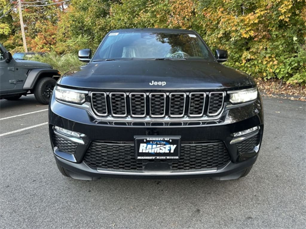 New 2025 Jeep Grand Cherokee LIMITED 4X4 Sport Utility