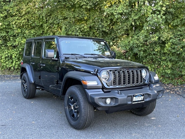 2025 Jeep Wrangler 4-Door Sport's photo