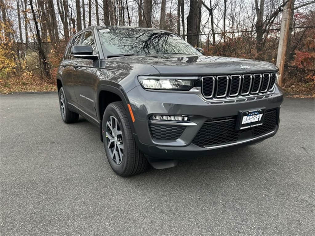 New 2025 Jeep Grand Cherokee LIMITED 4X4 Sport Utility