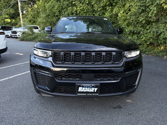 New 2027 Jeep Grand Cherokee LIMITED 4X4 Sport Utility