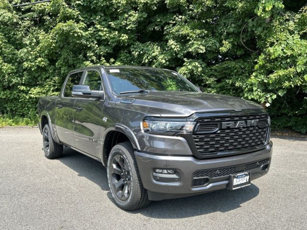 New 2026 Ram 1500 BIG HORN CREW CAB 4X4 5'7 BOX Pickup