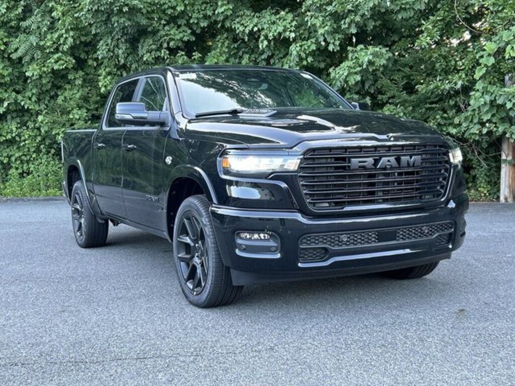 New 2026 Ram 1500 LARAMIE CREW CAB 4X4 5'7 BOX Pickup