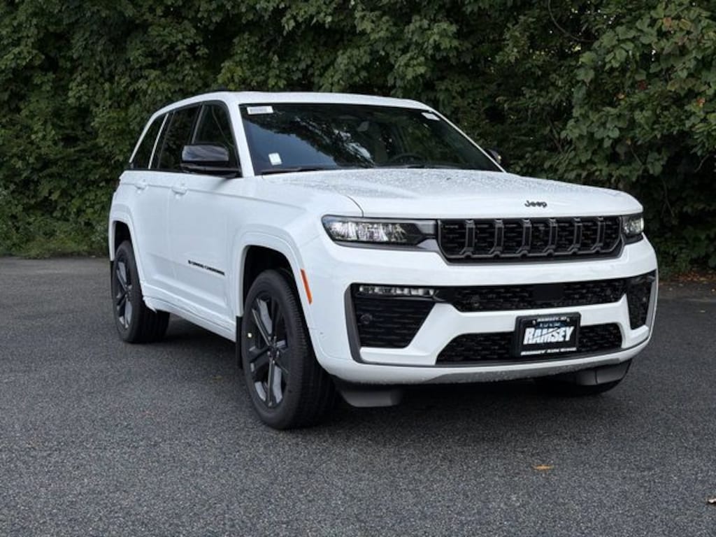 New 2027 Jeep Grand Cherokee Limited Reserve Sport Utility