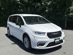 2026 Chrysler Pacifica SELECT AWD Passenger Van
