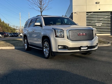 2017 GMC Yukon Denali SUV DYNAMIC_PREF_LABEL_INVENTORY_FEATURED_USED_INVENTORY_FEATURED1_ALTATTRIBUTEAFTER