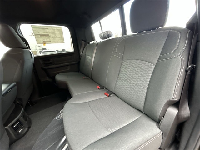2025 RAM 2500 Tradesman - Photo 13