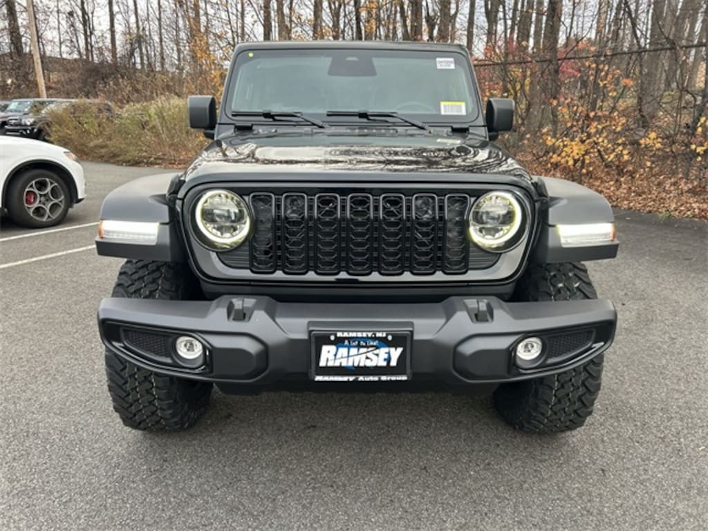 New 2026 Jeep Wrangler 4-DOOR WILLYS Sport Utility