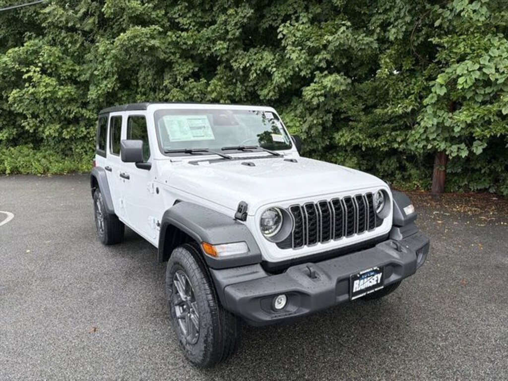 New 2026 Jeep Wrangler 4-DOOR SPORT S Sport Utility