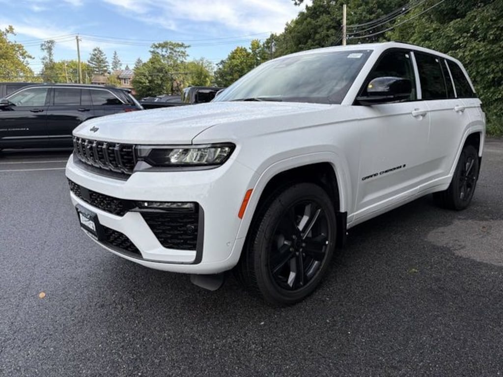 New 2027 Jeep Grand Cherokee Limited Reserve Sport Utility