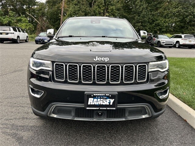 2018 Jeep Grand Cherokee Limited photo 2