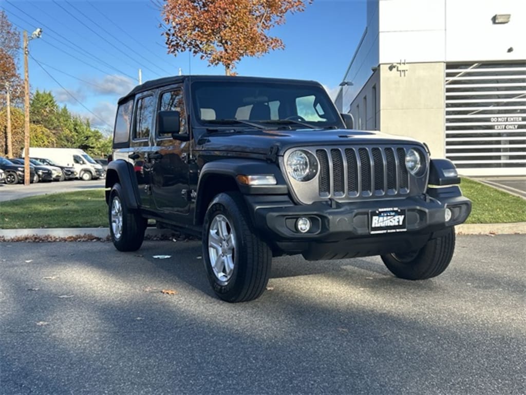 Used 2020 Jeep Wrangler Unlimited Sport SUV