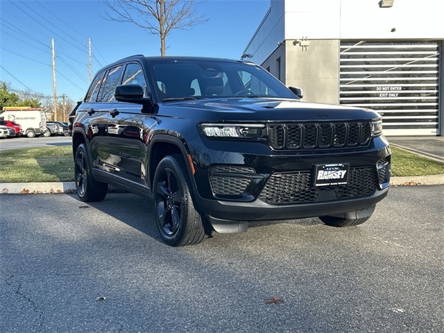 2023 Jeep Grand Cherokee Altitude