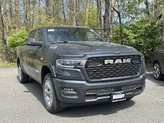 2026 Ram 1500 BIG HORN CREW CAB 4X4 5'7 BOX Pickup