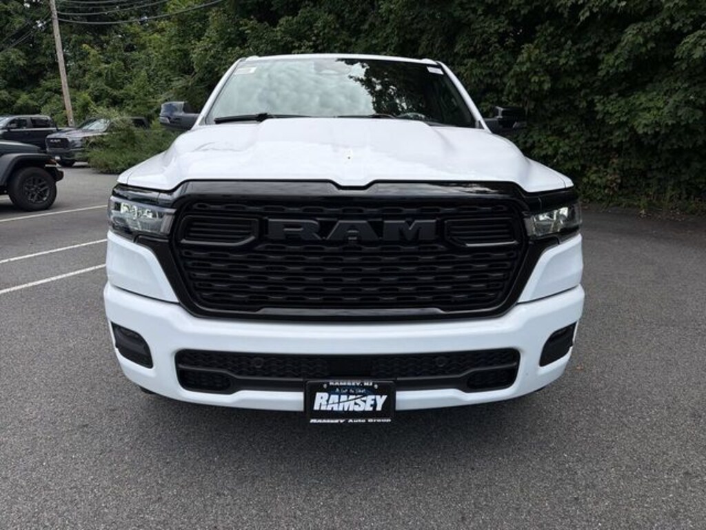 New 2027 Ram 1500 BIG HORN CREW CAB 4X4 5'7 BOX Pickup