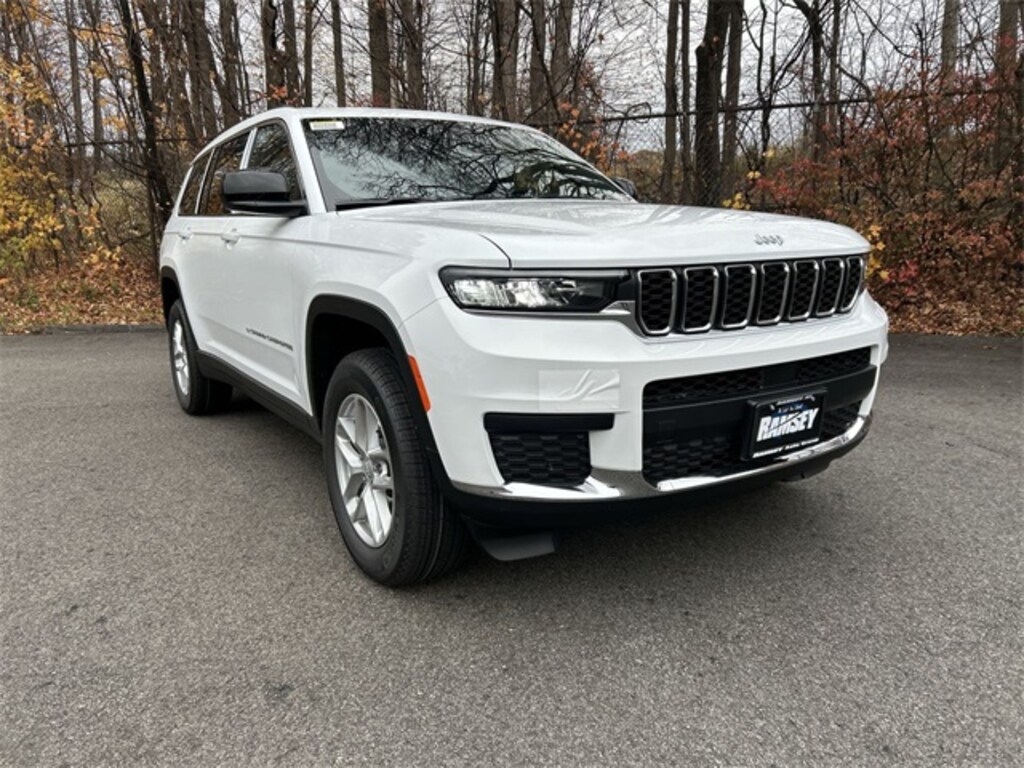 New 2025 Jeep Grand Cherokee L L LAREDO X 4X4 Sport Utility