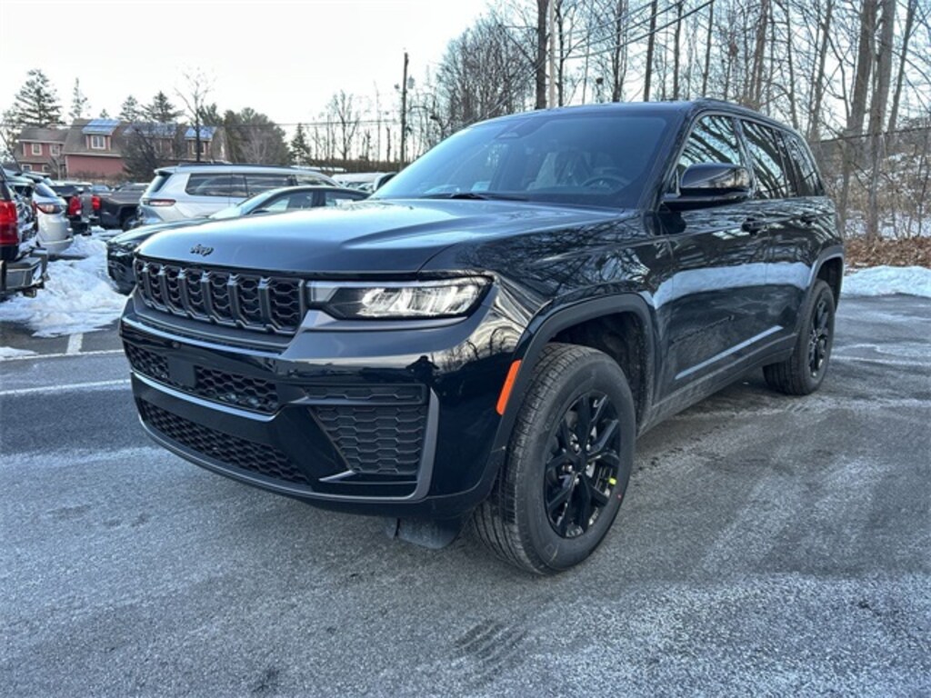 New 2026 Jeep Grand Cherokee LAREDO ALTITUDE 4X4 Sport Utility