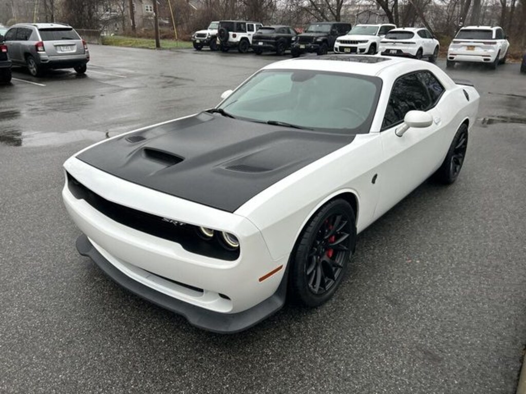 Used 2016 Dodge Challenger SRT Hellcat Coupe